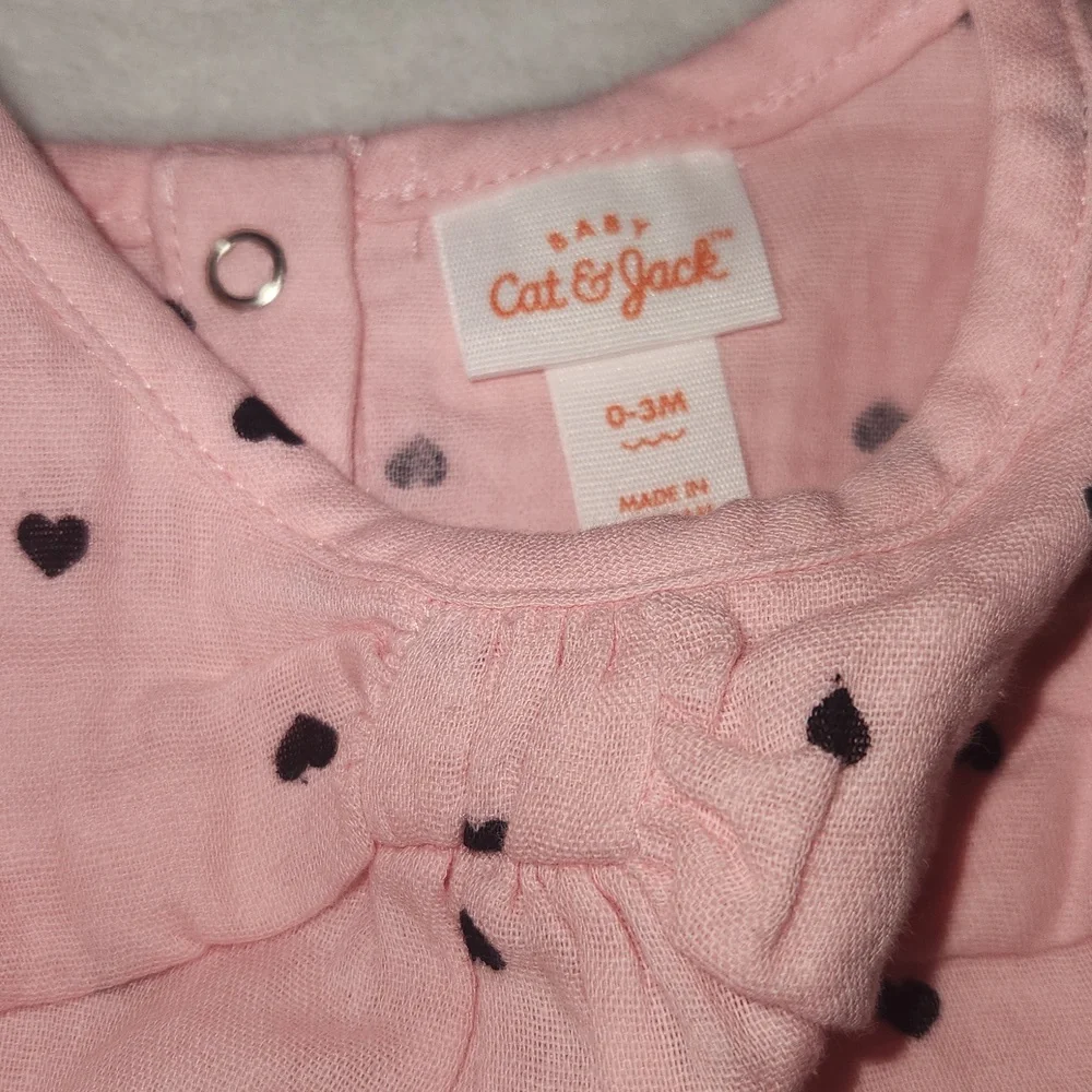 Cat & Jack, Carter's, New Born / 0-3, Baby Girl, Heart Valentine's Outfit Set